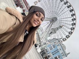 Oksana, Italy